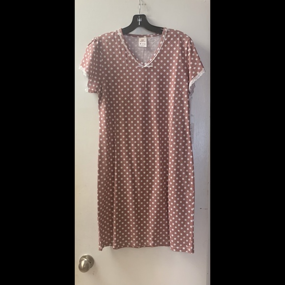 🌟 Capsleeve Night-shirt - Picture 2 of 4